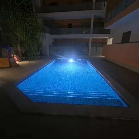 Algarve Coast Haven דירה *